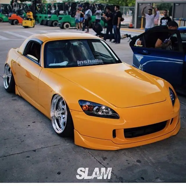 Yellow Honda S2000, slammed